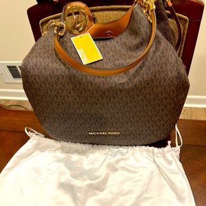 MK Kors purse